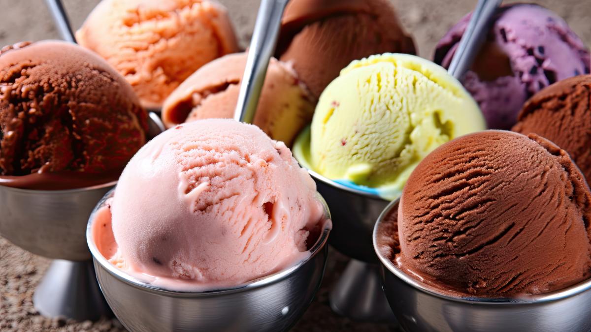 high-angle-delicious-ice-cream_54487000