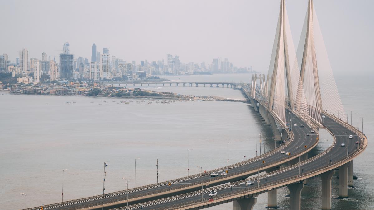high-angle-shot-bandra-worli-sealink-mumbai-enveloped-with-fog_47829100