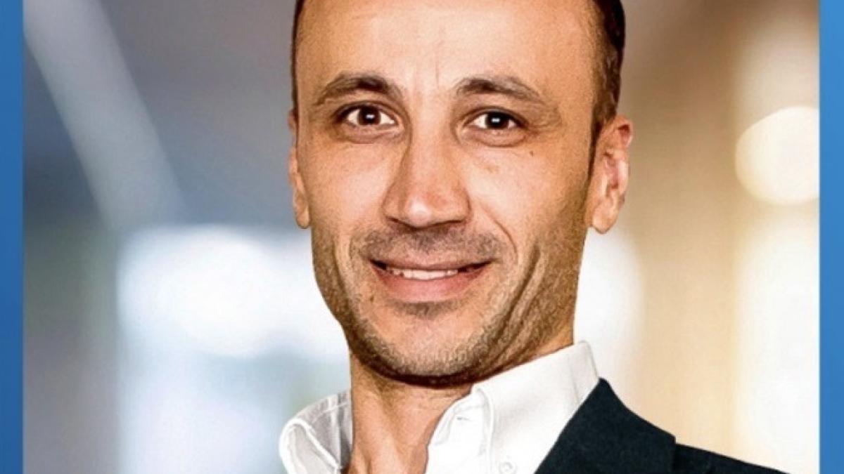 cristian-stoenica_81513000