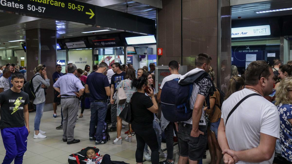 instant_blue_air_2_093_inquam_photos_octav_ganea_18161600