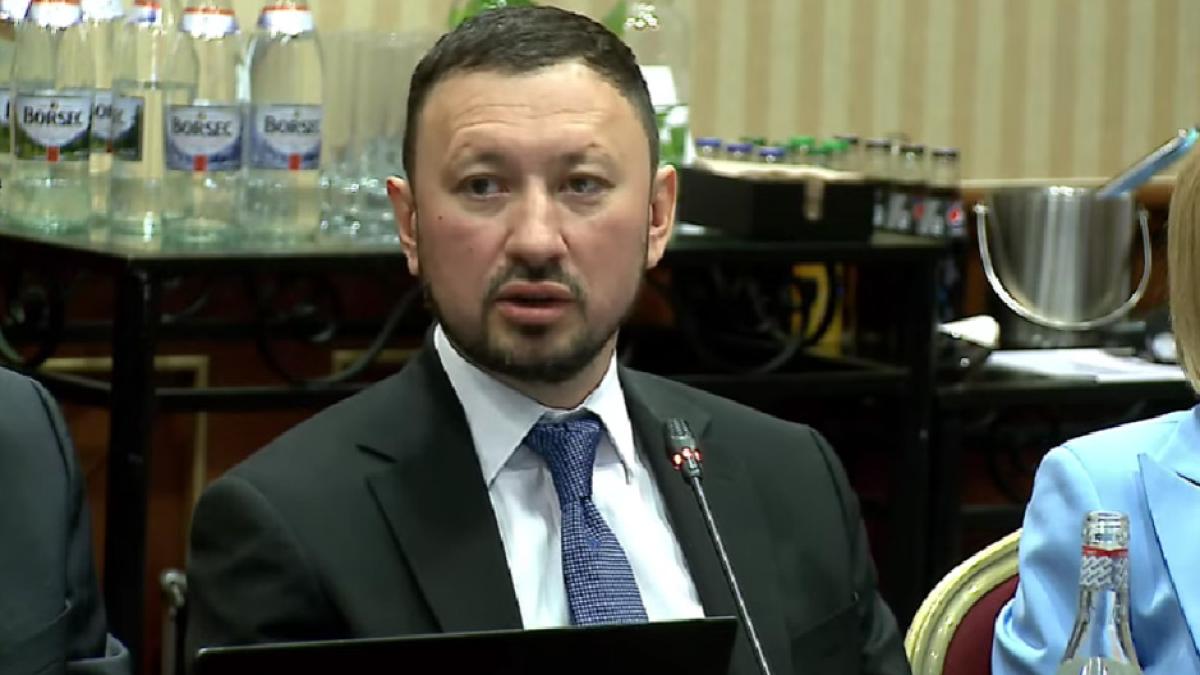 Centrale problematice pentru mediu. Mircea Fechet explică ce se întâmplă cu viitorul energetic al României