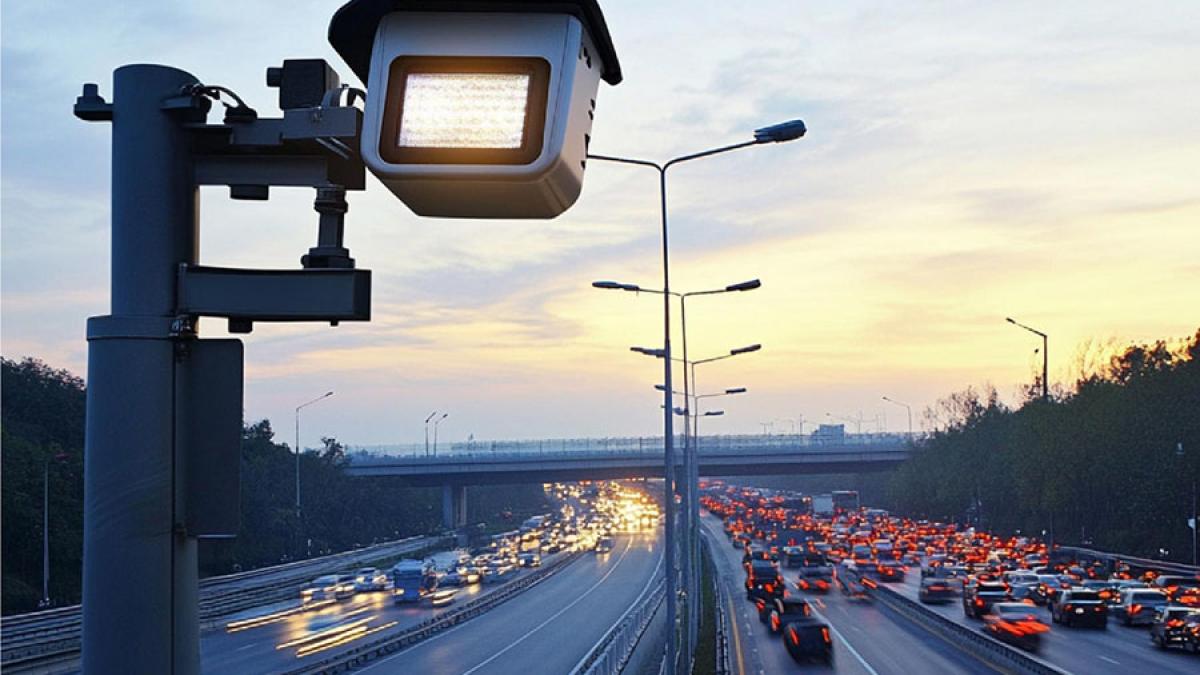 camera-autostrada_78752900