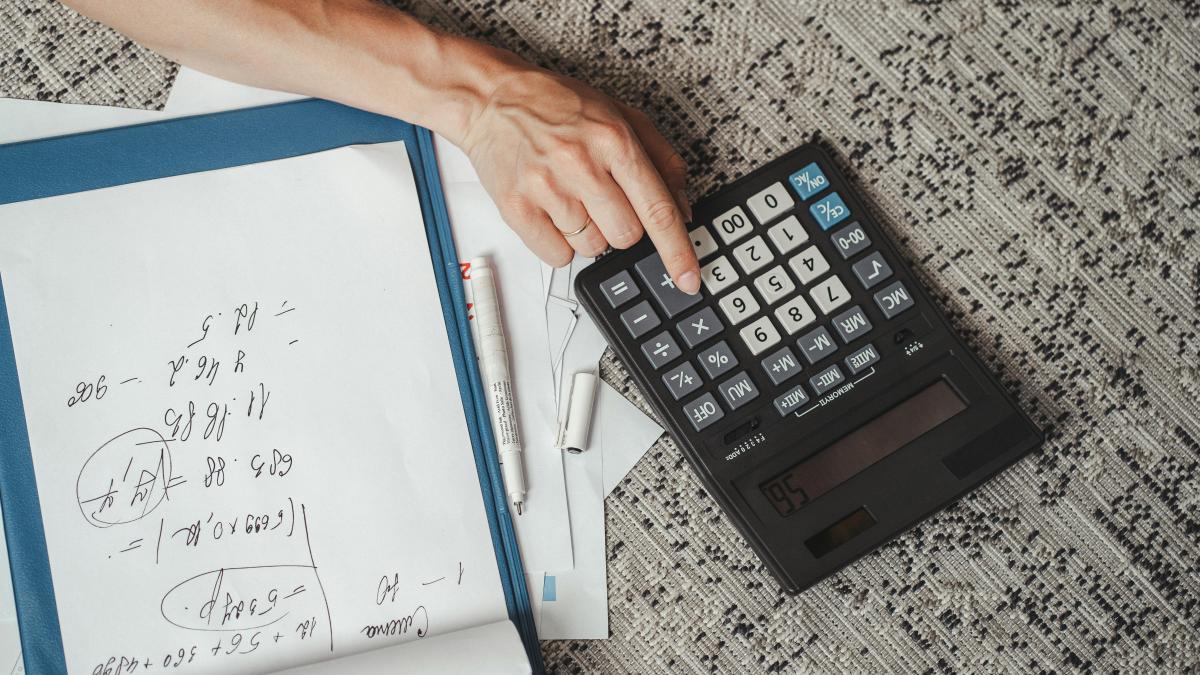 pexels-shvets-production-9052479_41682800