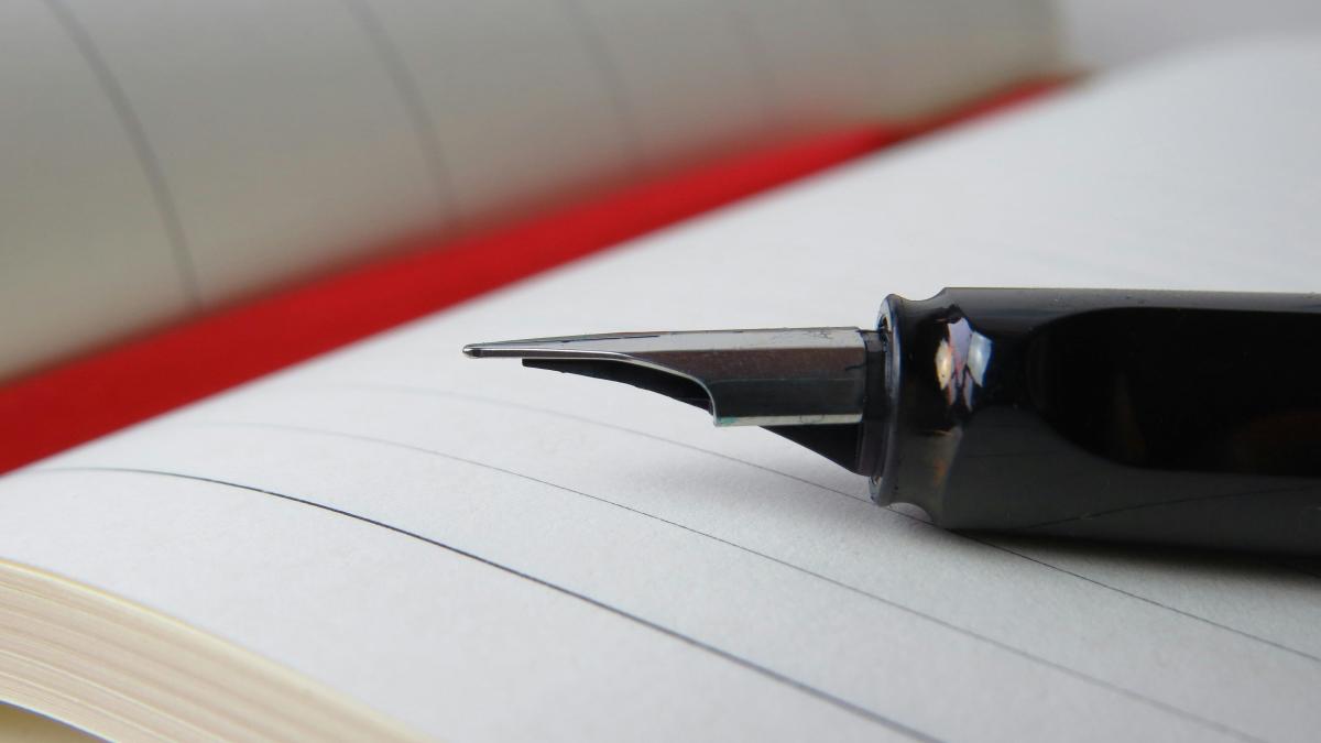 pexels-pixabay-261705_01857100