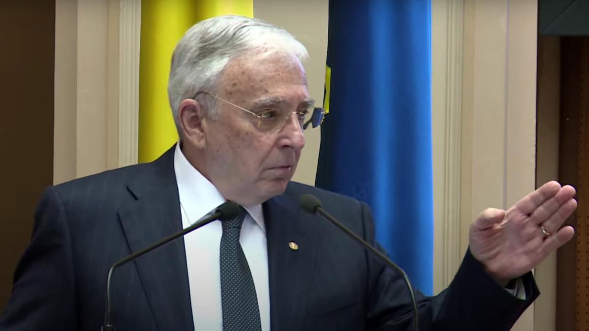 mugur-isarescu_48164800