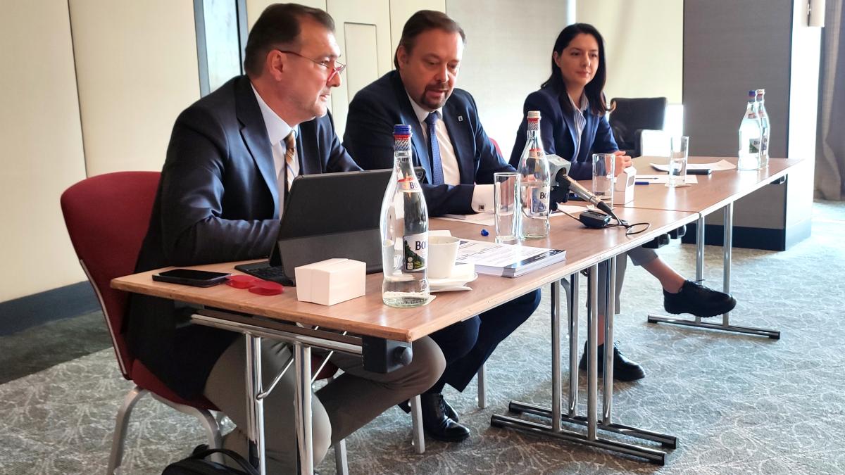 img_20241120_103039_85244300