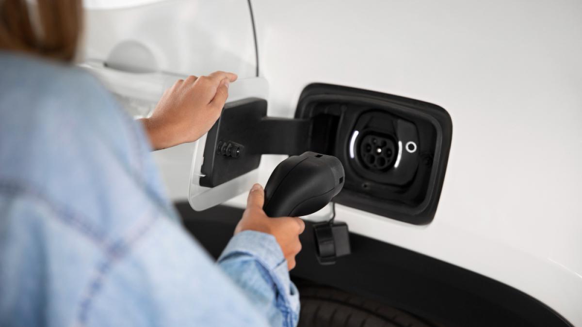 close-up-electric-car-charging-2_58073700