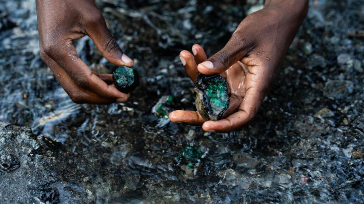 gemfields_mine_to_market_2019-00153-1024x768_59896100