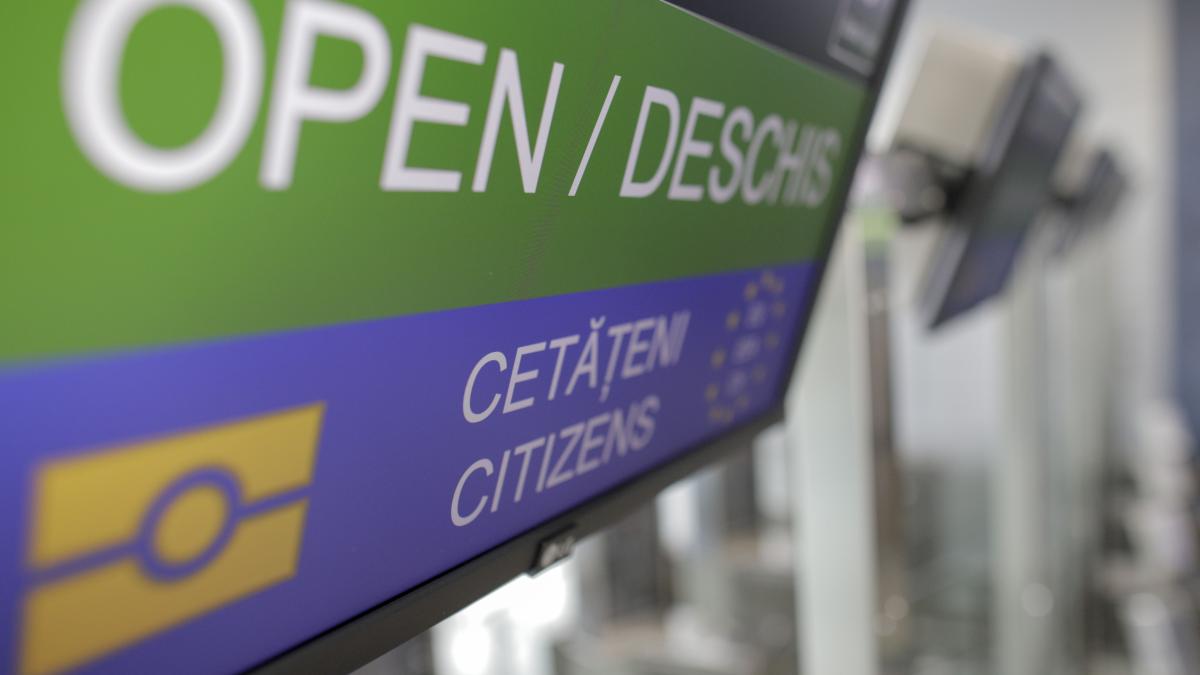 demonstratie_schengen_aerian_03_inquam_photos_octav_ganea_65969800