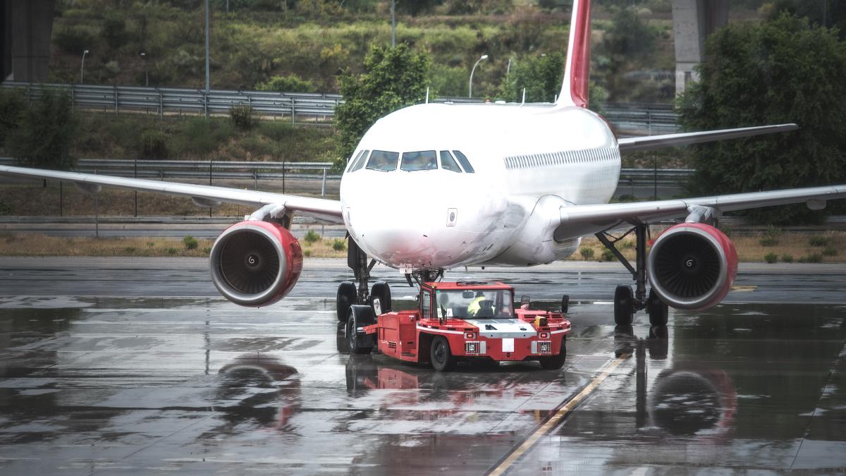 plane-airport-terminal-building-1_26775200