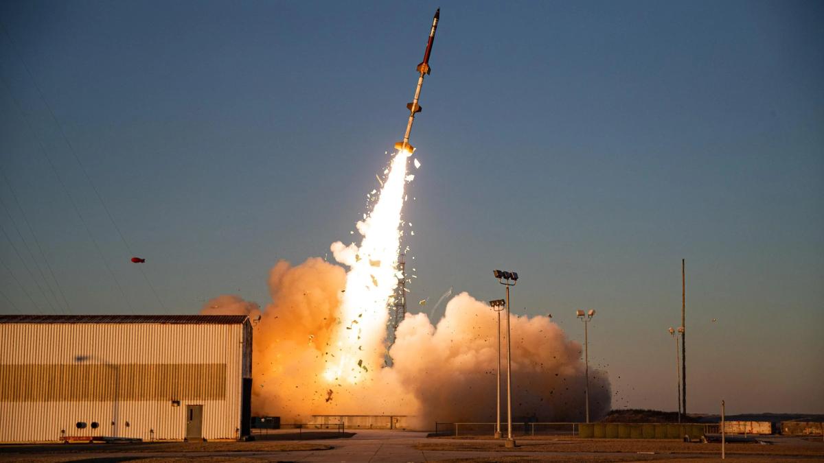 zeus-solid-rocket-motors_61112500