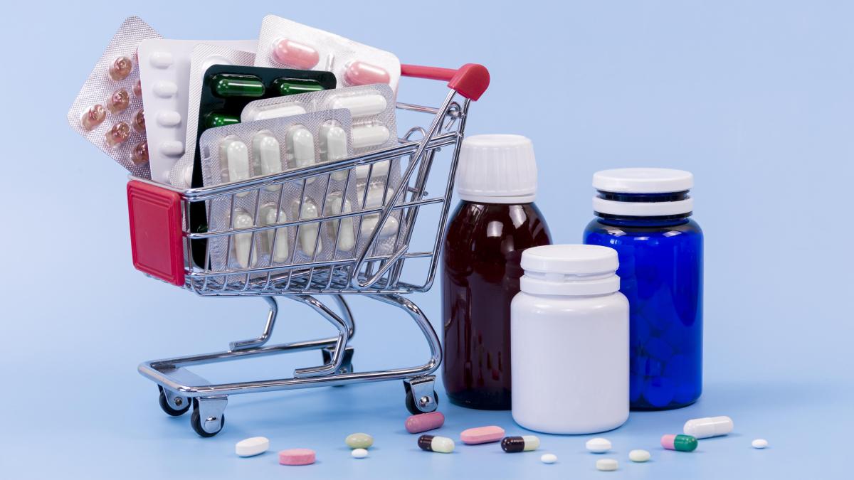 high-angle-pill-foils-plastic-containers_27900000