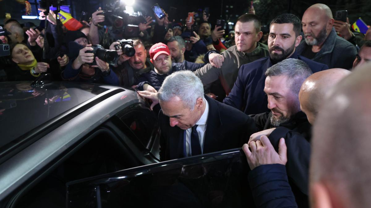 calin-georgescu_67007200