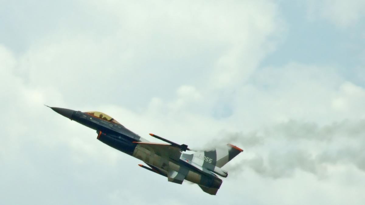 f1-6-1449191_62233700