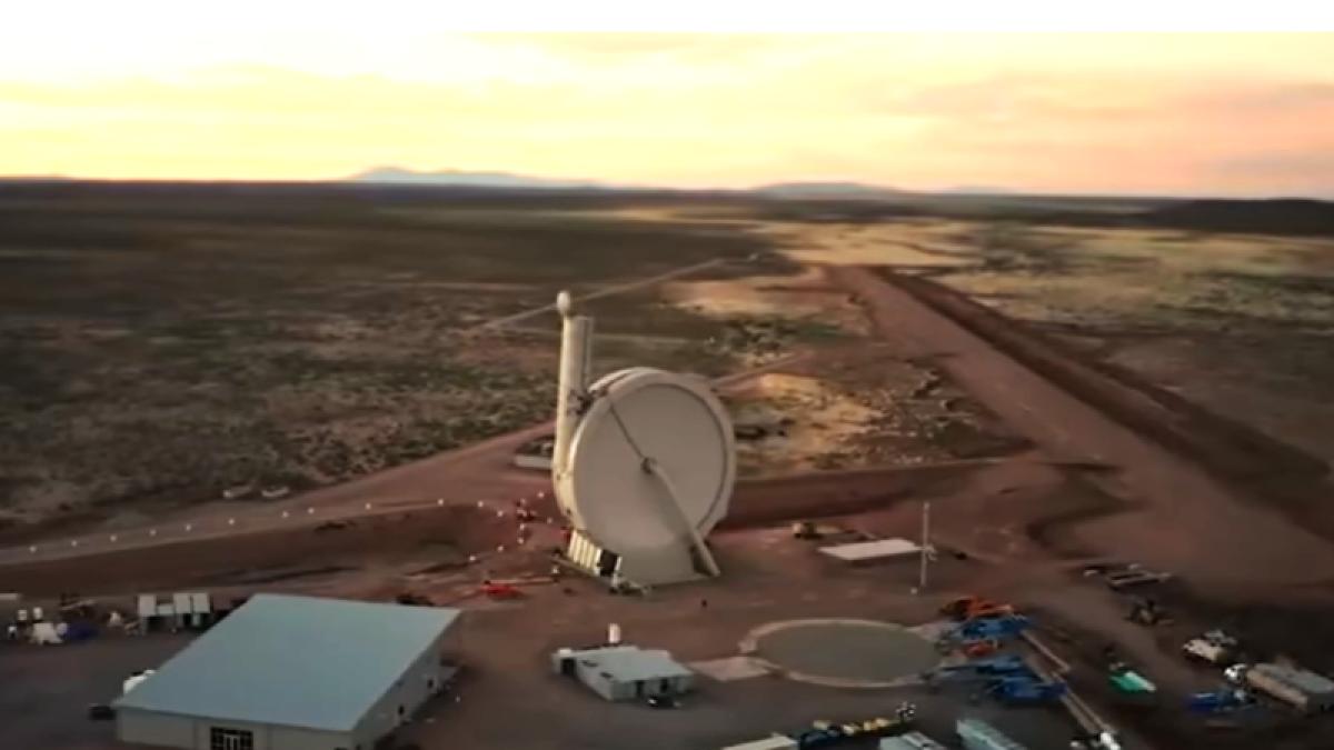 Un start-up-ul vrea să trimită sute de sateliți pe orbită cu un tun uriaș