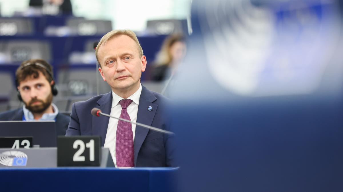 piotr-serafin_66487300