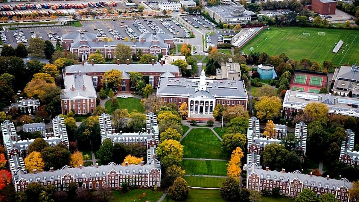 harvard-university9_73764300