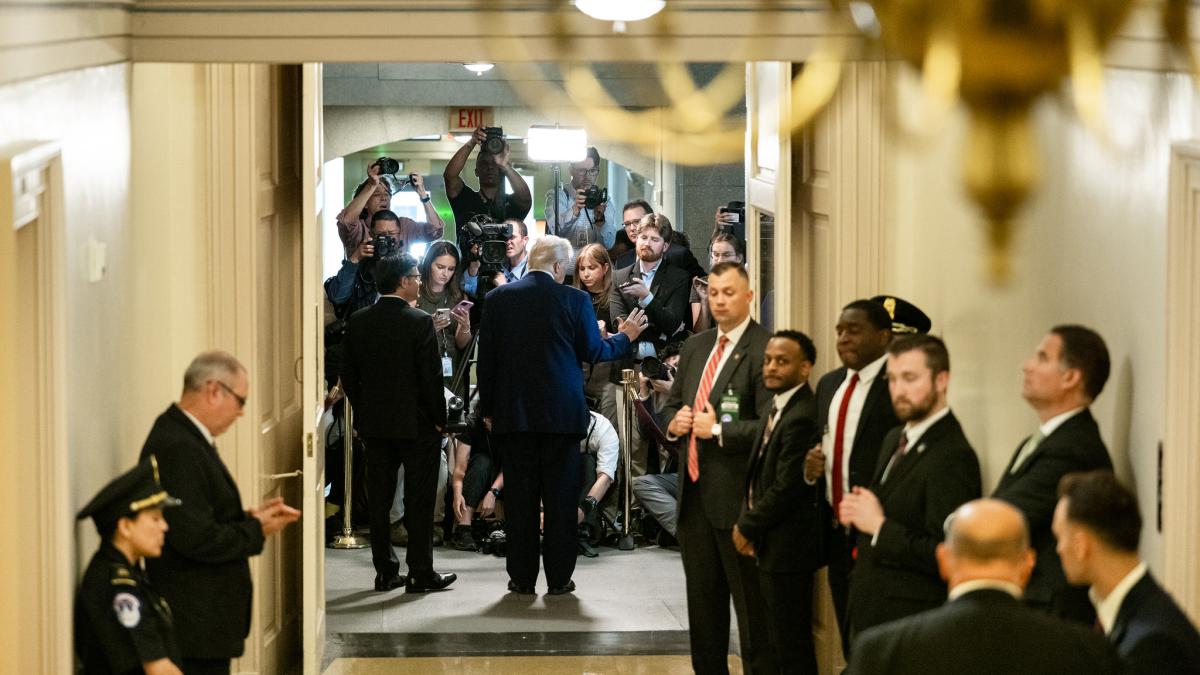 donald-trump_08119000