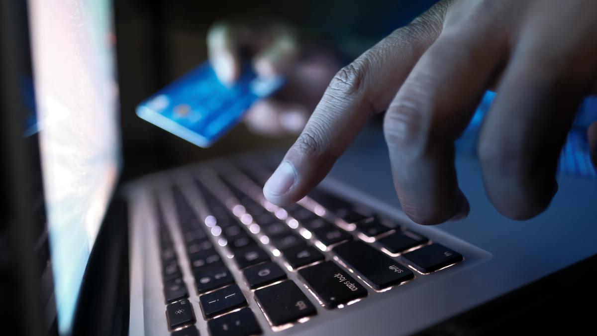 fraude-online_54254400