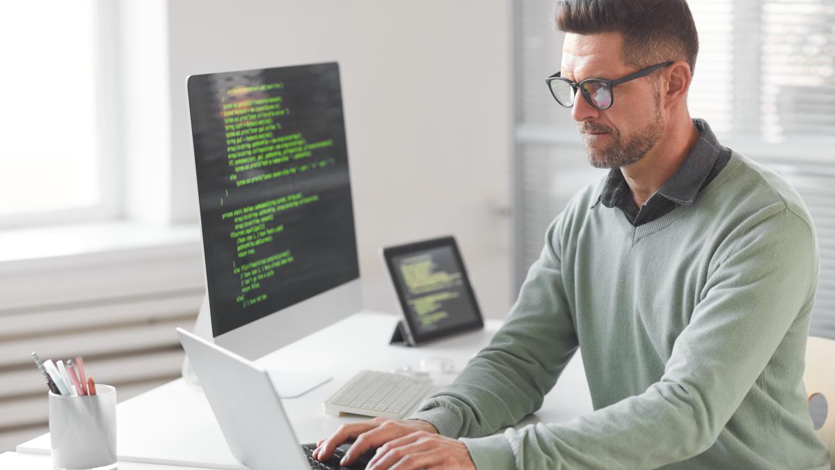 programator_45670700