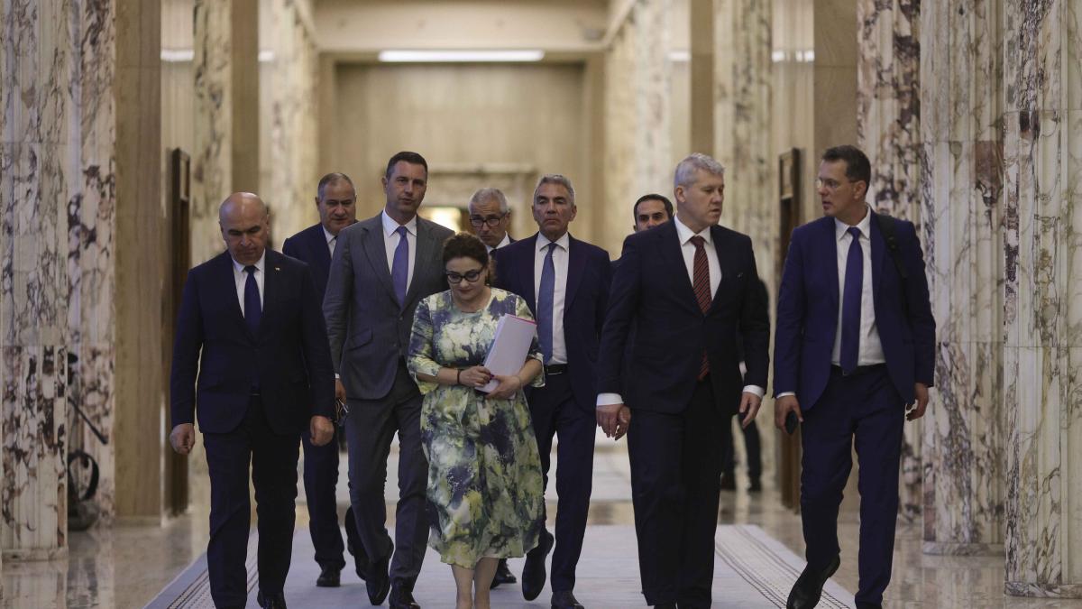 instant_guvern_sedinta_cab_bolojan_000_inquam_photos_octav_ganea_25964500