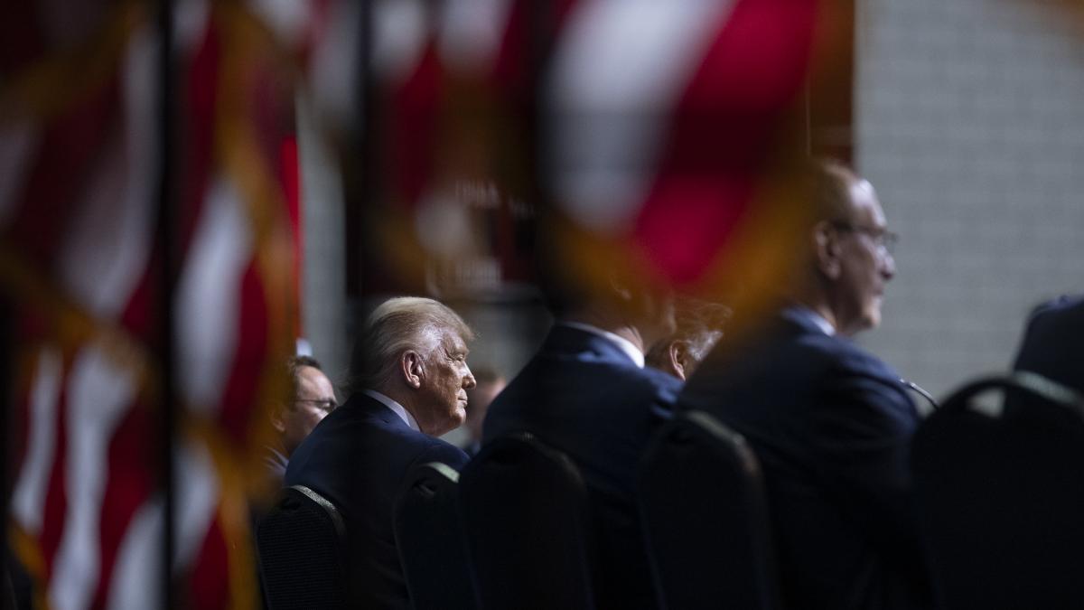 donald-trump_25531100