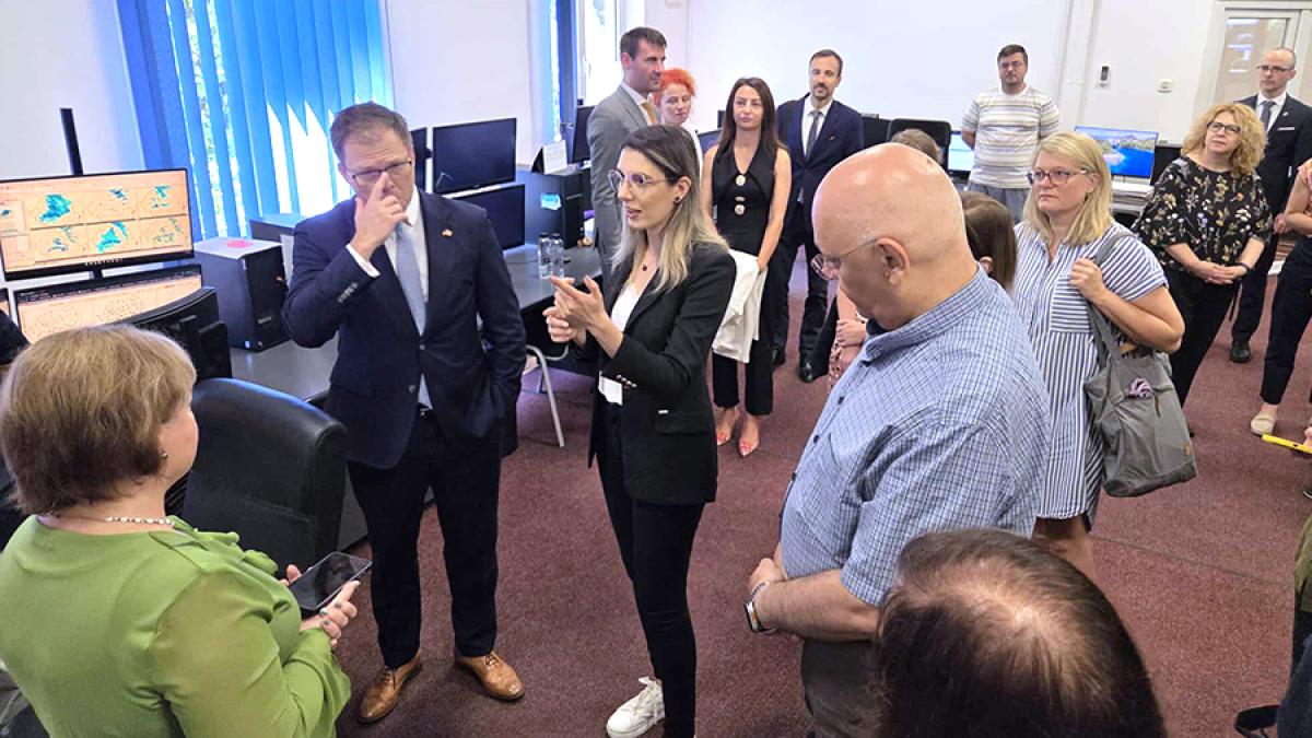 diana-buzoianu_1__85436100