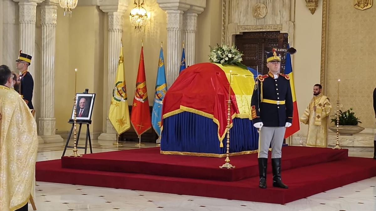 sicriu-ion-iliescu_03275000