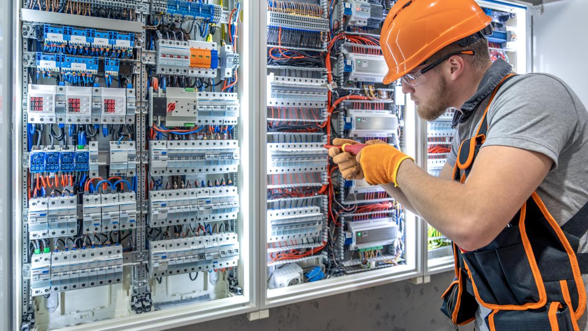 energie-electrica_47621100