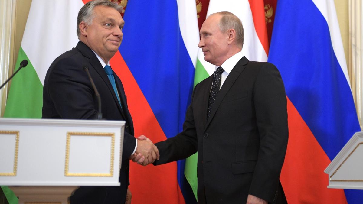 viktor-orban-vladimir-putin_50096900