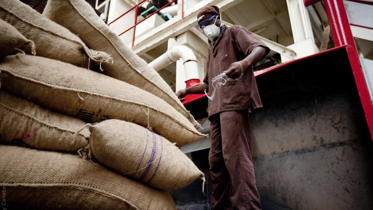 16812306870_8c75fd2076_b_33583600