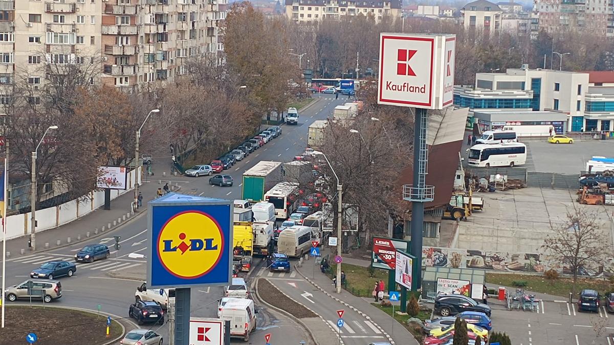 program-sarbatori-lidl-si-kaufland_33095300