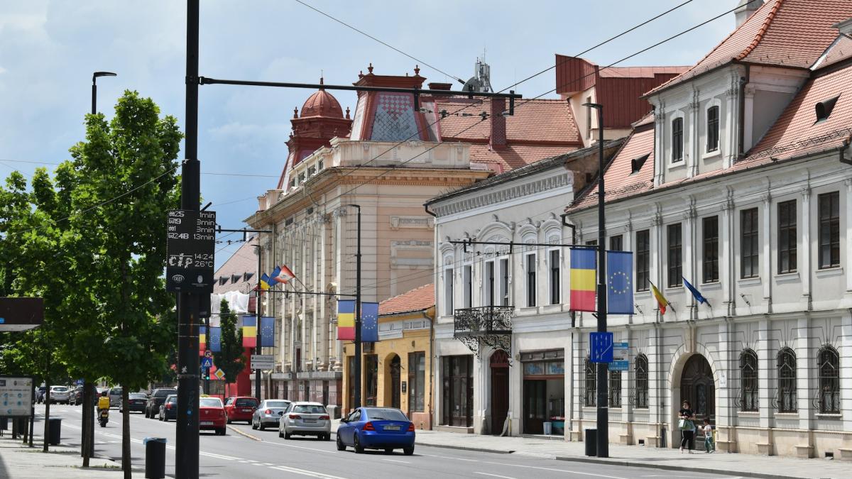 ionela-mat-z5jxihkasba-unsplash_22350100