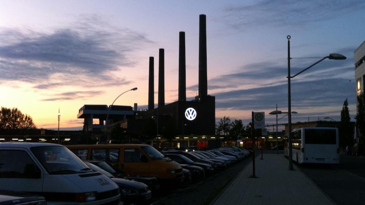 volkswagen-factory_75517800