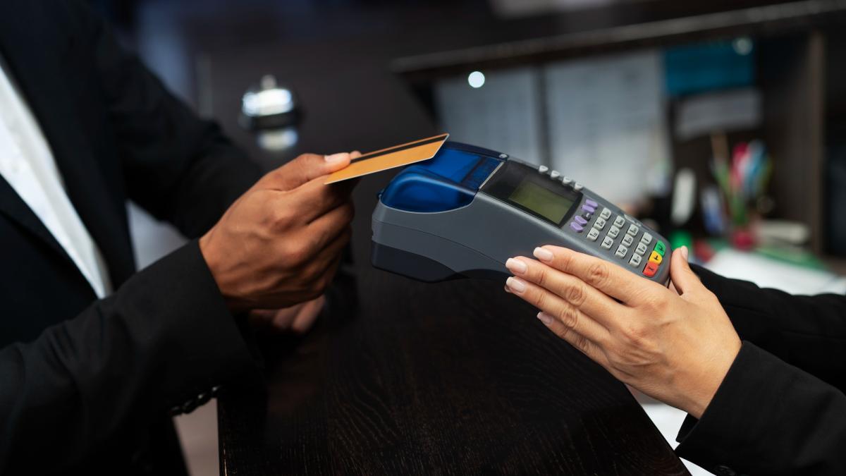 plata-cu-cardul_40765400