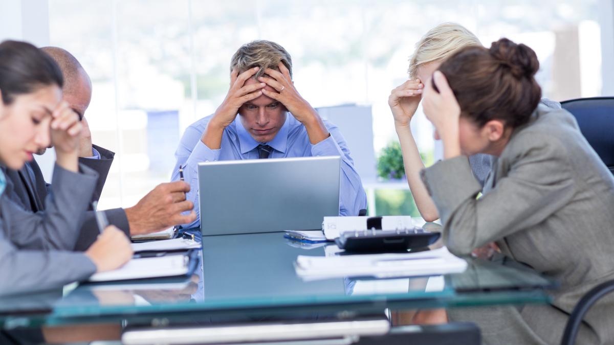 sedinta-la-birou_06166600