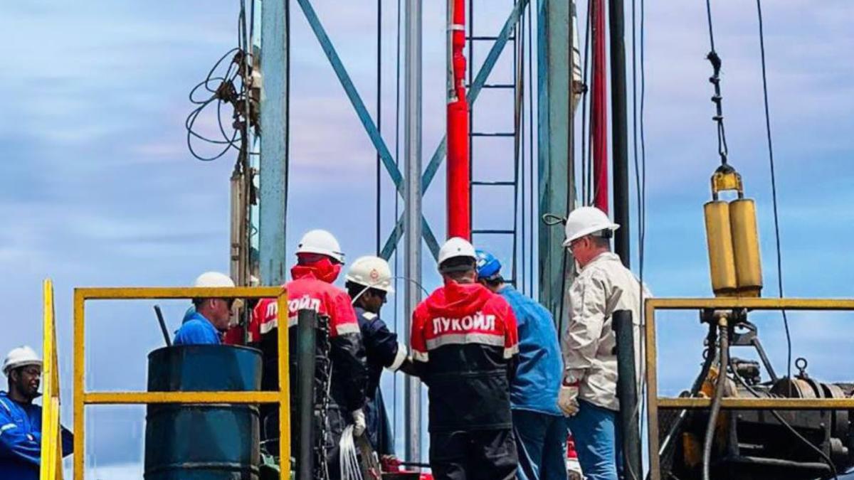 lukoil-sonda-de-foraj_90116100