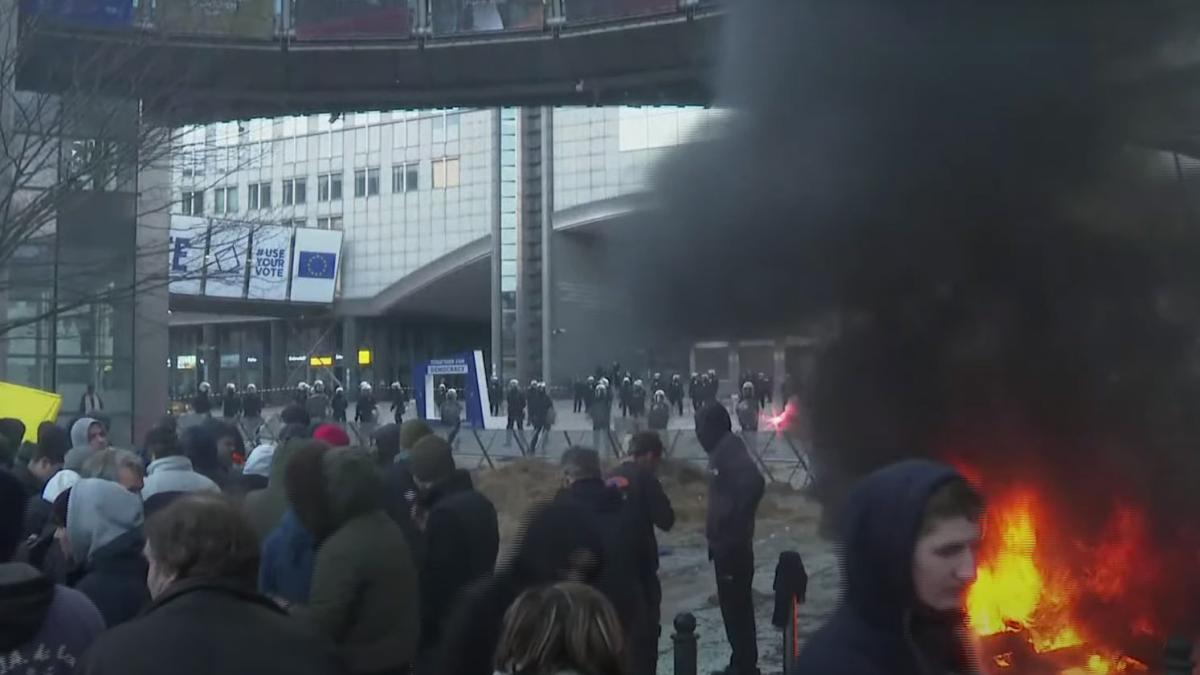 protest-bruxelles_1_92378900
