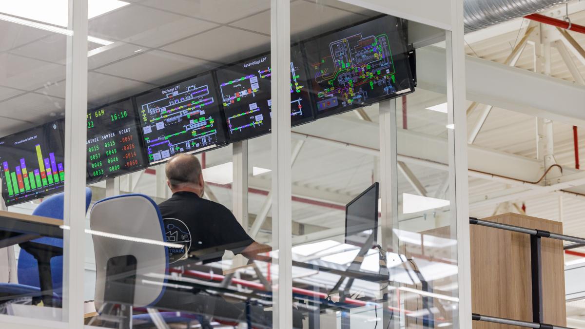 megafactory-cleon_93015300