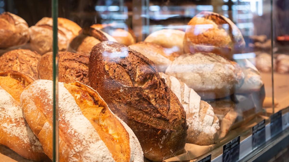 vitrina-cu-paine_01881700