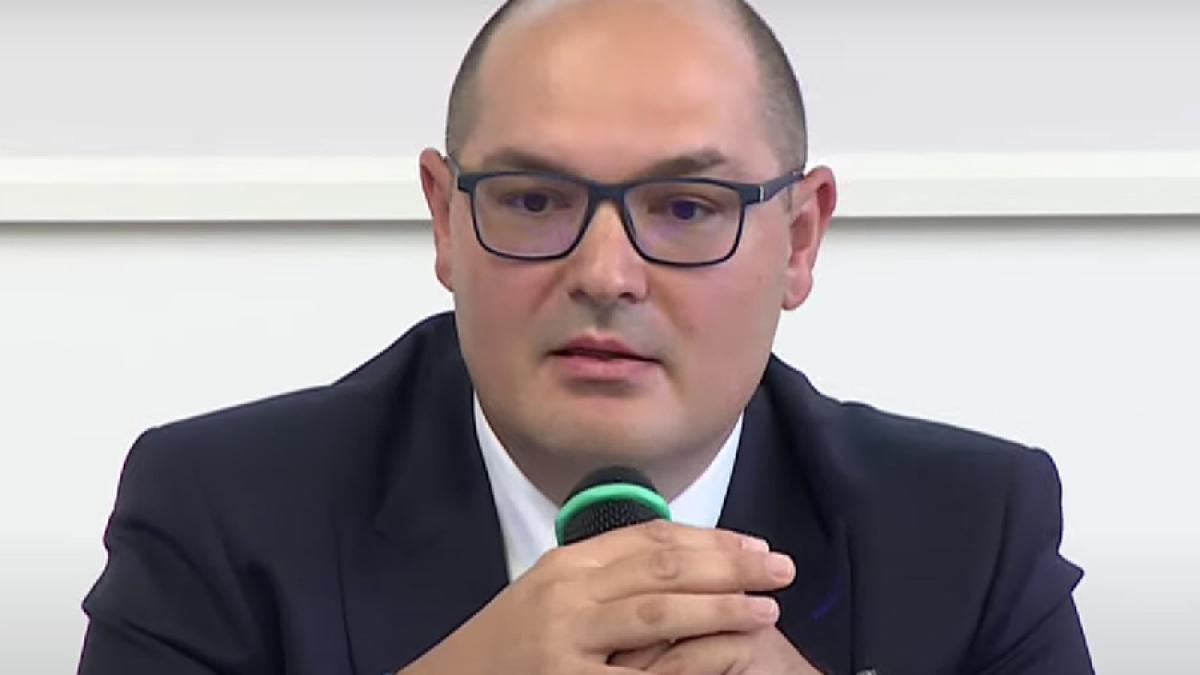 alexandru-ciuncan_16760900