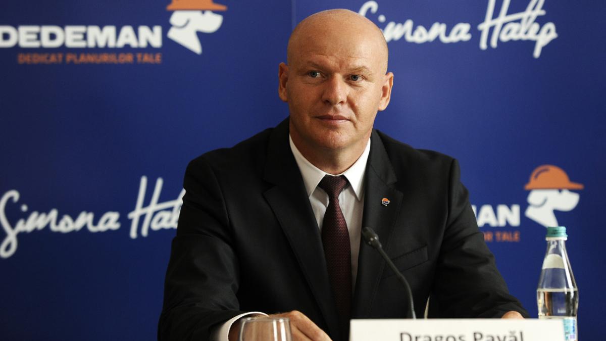 dragos-paval_71494600