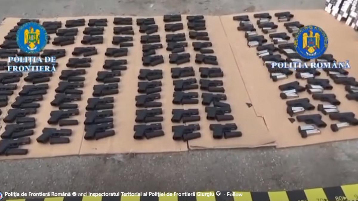 Politia de frontiera