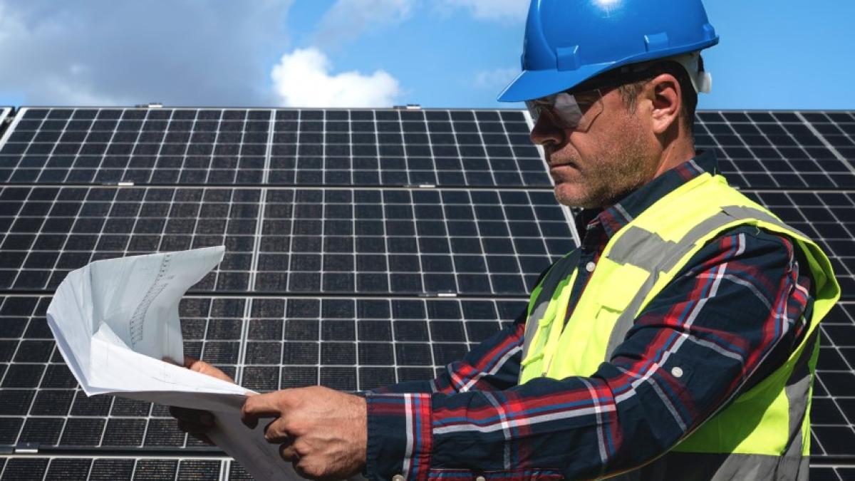 Ilustratie mentenanta panouri