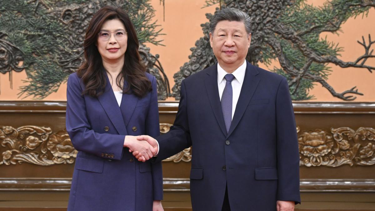 Cheng Li-wun si Xi Jinping