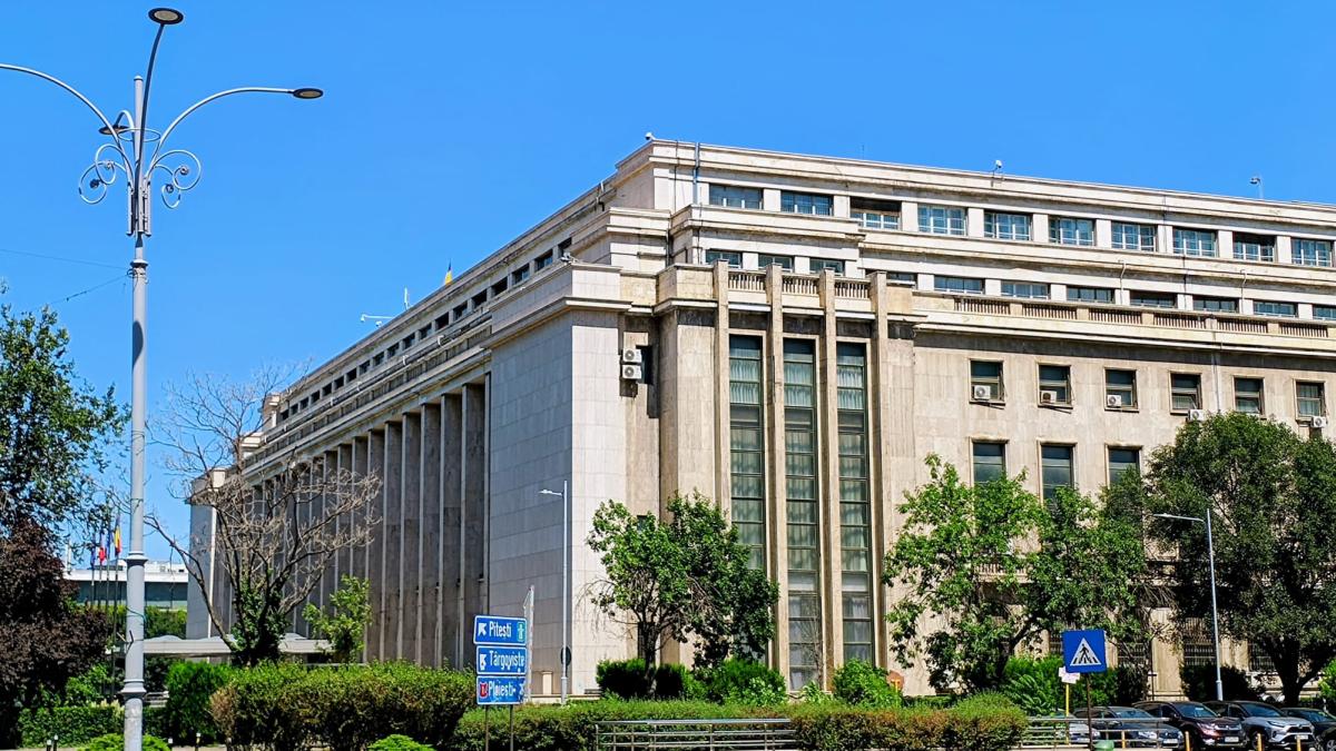 guvern-palatul-victoria_12993100