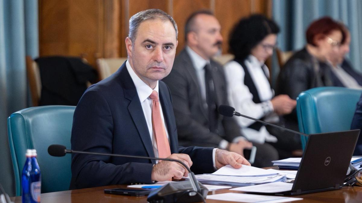 Alexandru Nazare_1_