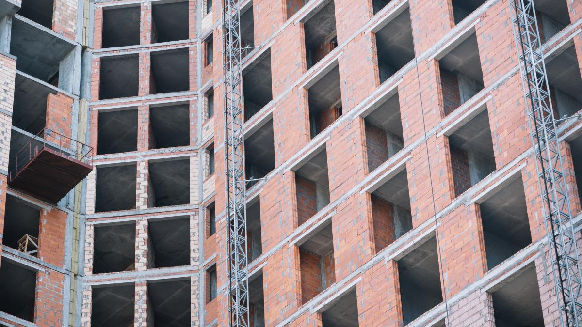 bloc neterminat