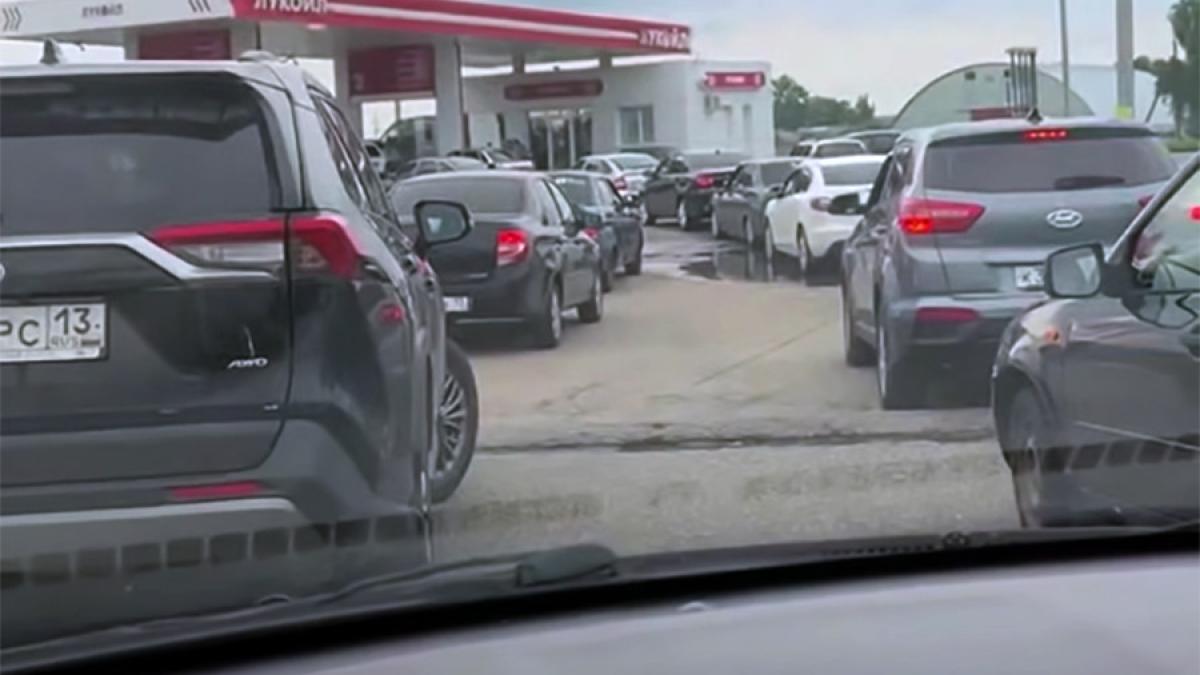 Coada la benzina