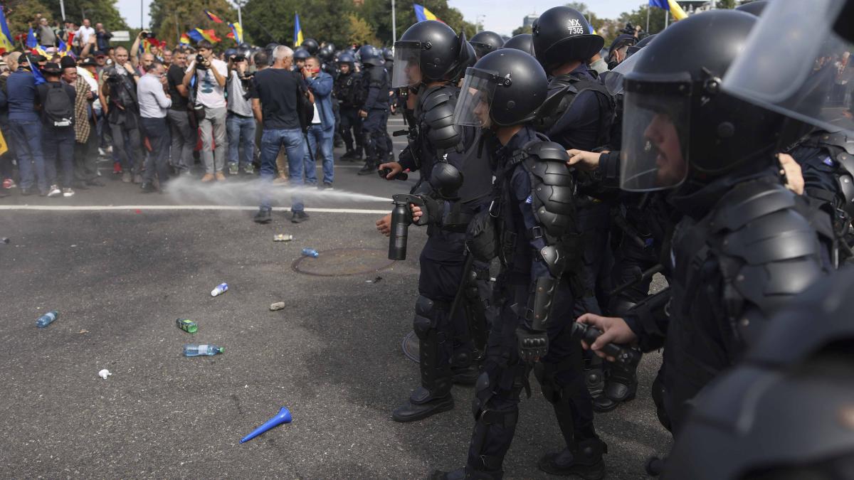 INSTANT_PROTEST_FERMIERI_SUVERANISTI_090_INQUAM_Photos_George_Calin